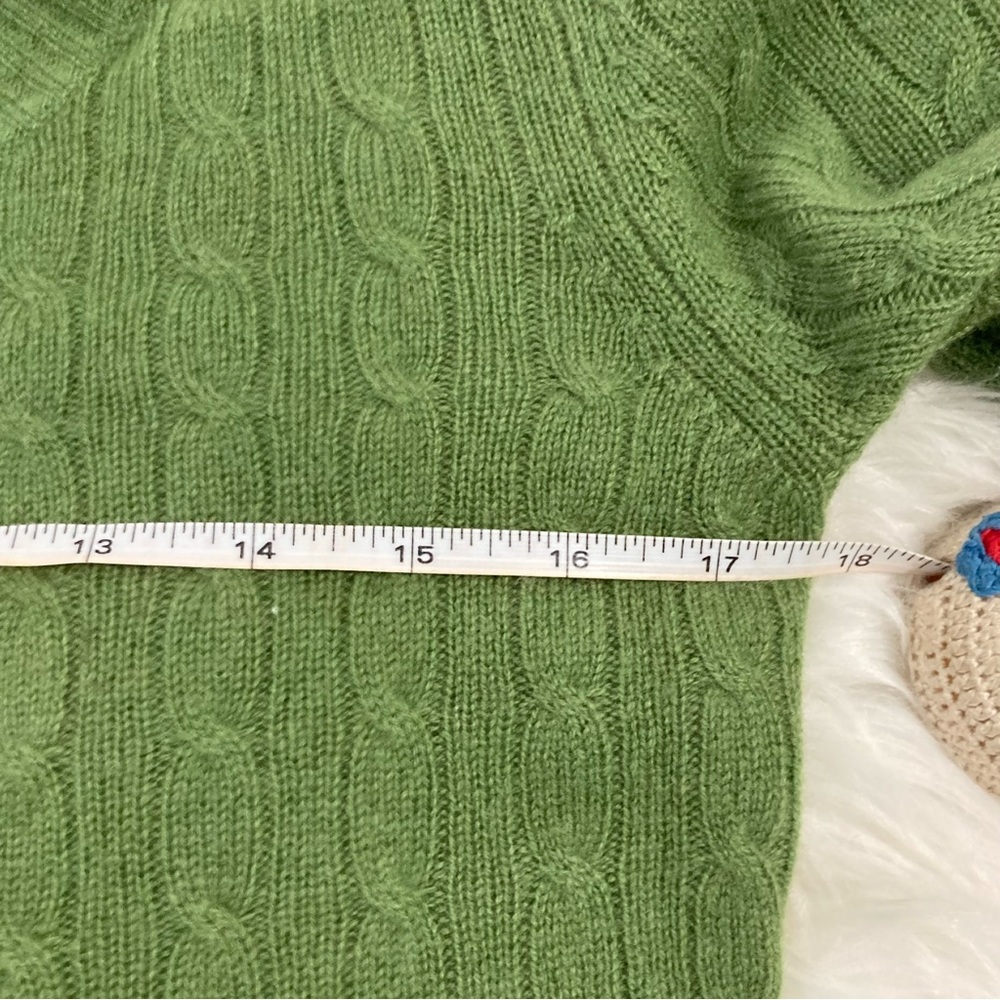 CASHMERE CACHE 100% 2 PLY CASHMERE GREEN CARDIGAN SWEATER BUTTON CLOSURE - Picture 5 of 7